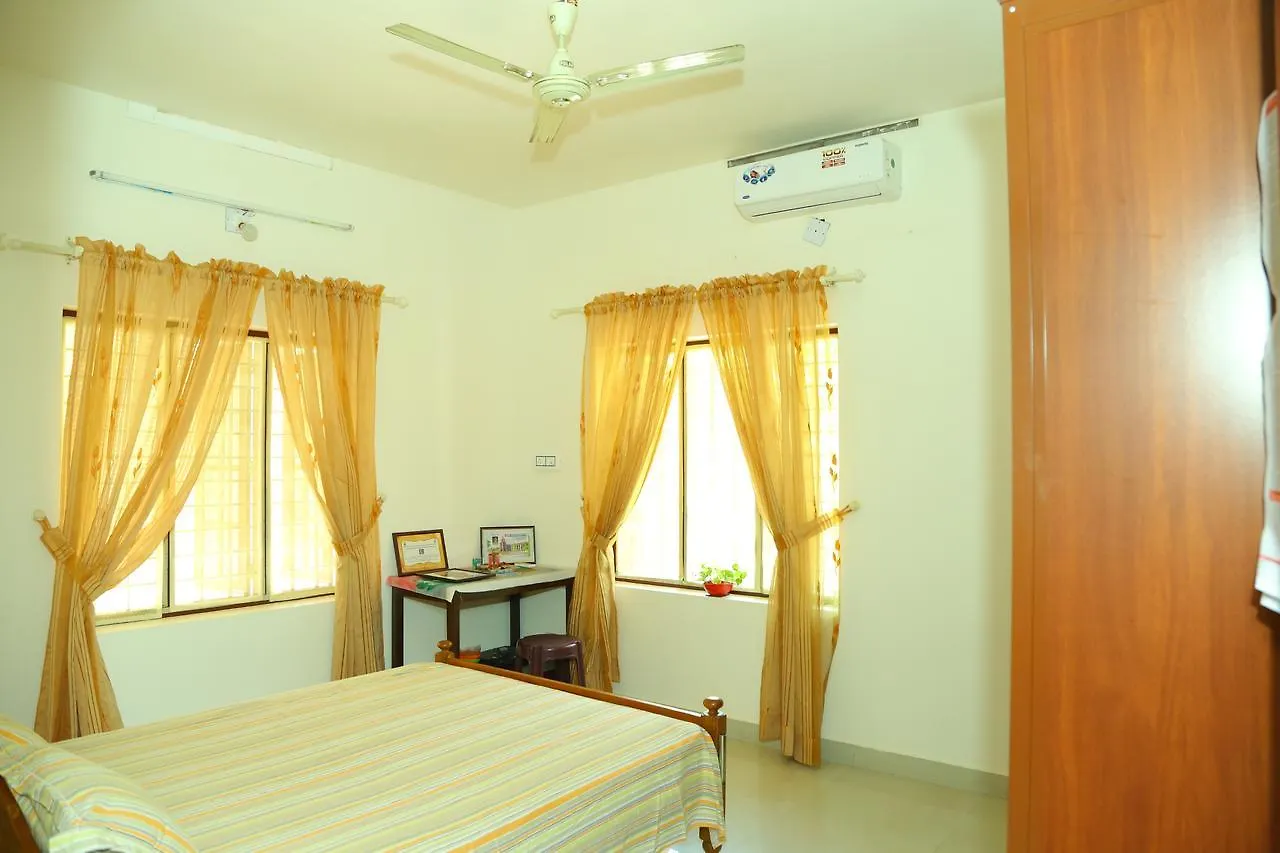 Manavalan House Bed and Breakfast Alwaye